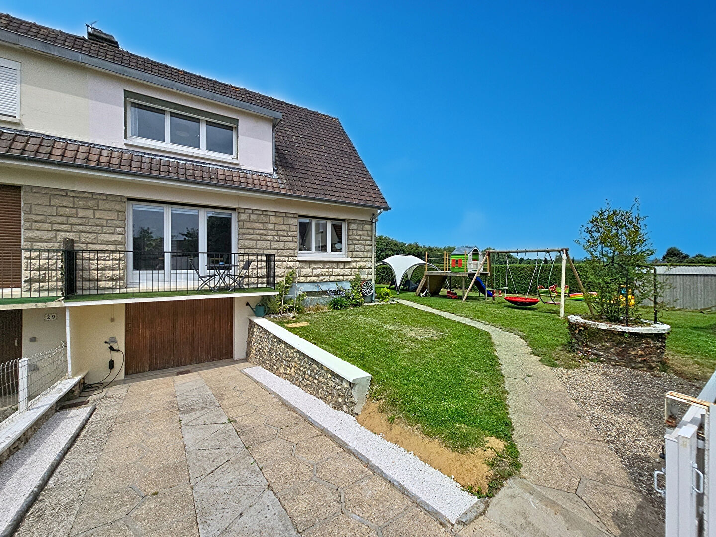 Maison Quincampoix 4 pièce(s) 84,32 m2